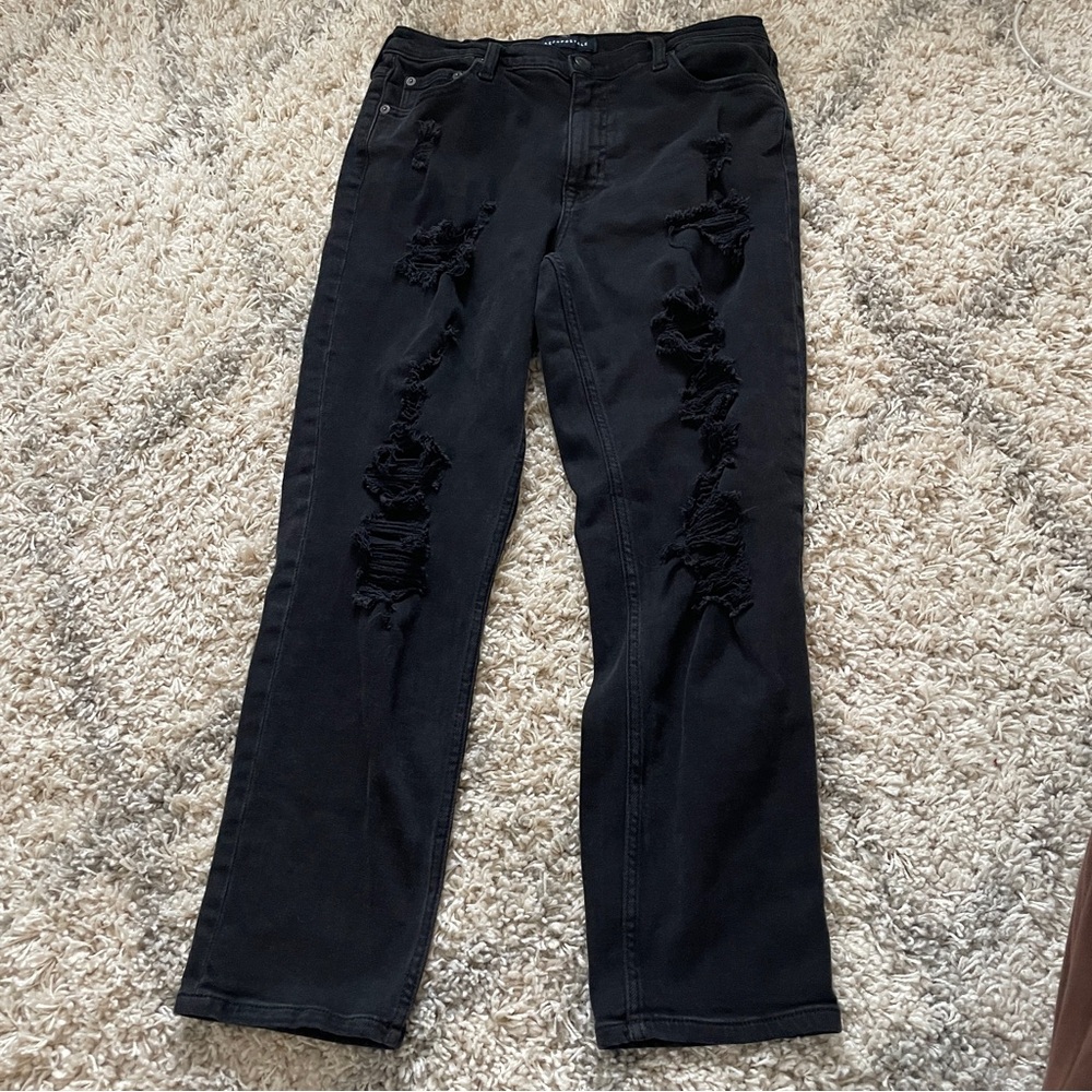 Aeropostale‎ Black Distressed Straight Leg Jeans